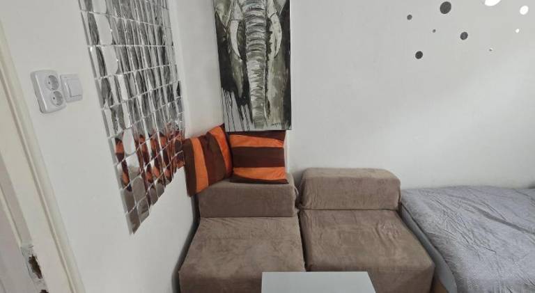 Happy House — photo 4