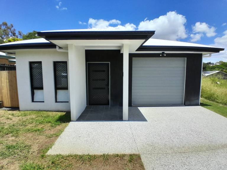 House Redbank Plains