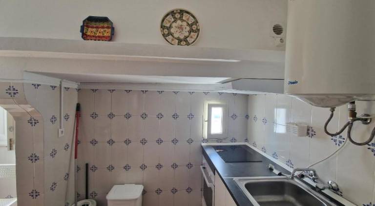 Apartment with 2 rooms for 5 persons — photo 4