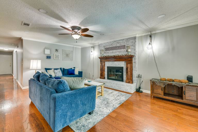 Pet-Friendly Fort Walton Beach Home w/ Pool — photo 4
