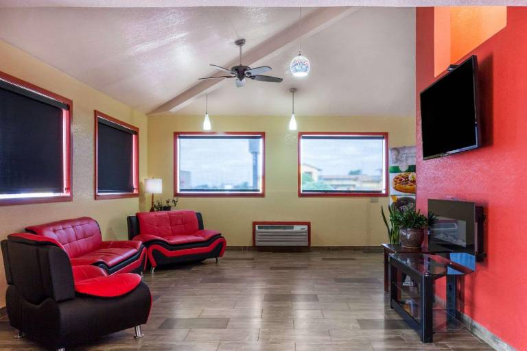 Quality Inn Lamar — photo 3
