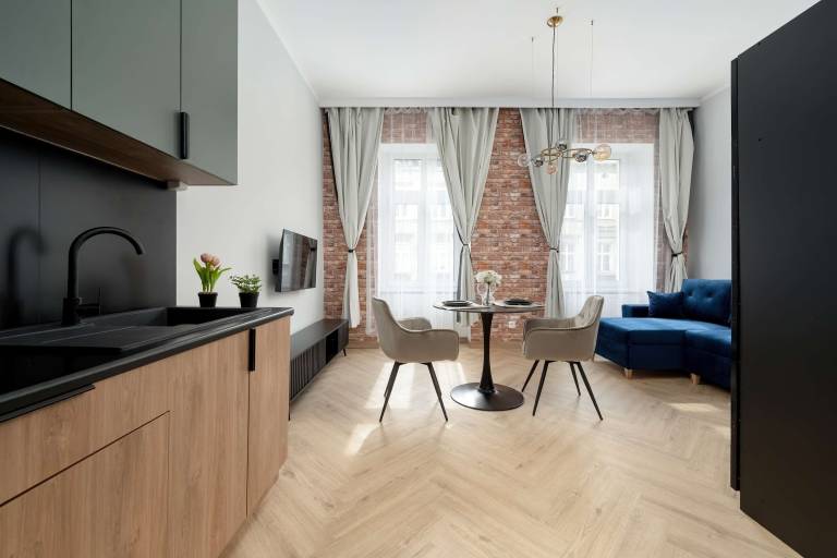 Studio with fast internet | Next to Racławice Panorama — photo 4