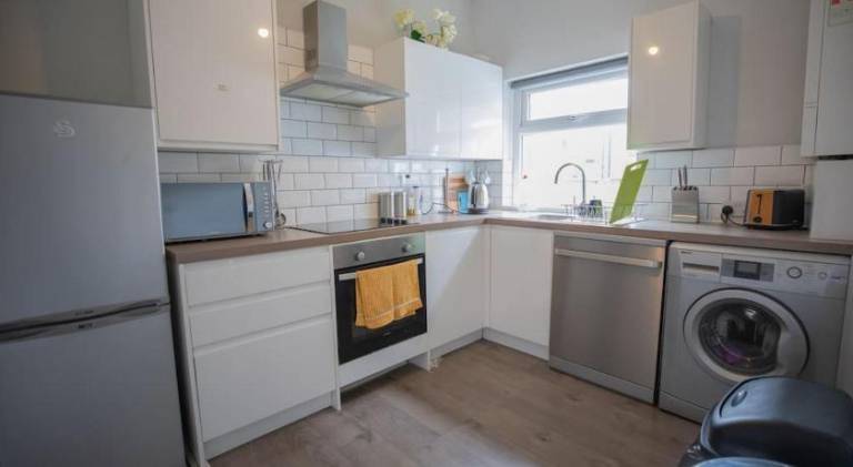 Rental apartment with 5 rooms for 10 persons — photo 3