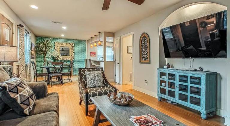 Vacation home with 2 rooms for 5 persons in Kansas City, MO