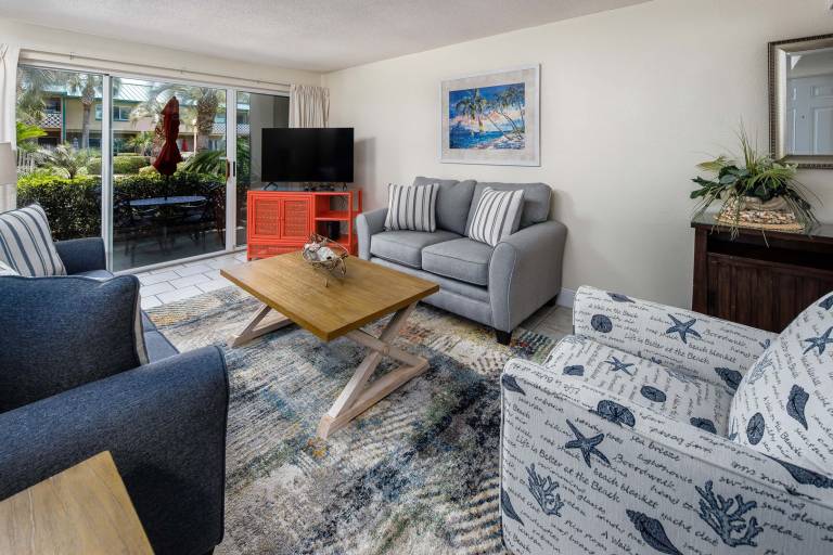 202B - 1BR/1 Bath at Seaspray Condos on Okaloosa Island, Fort Walton Beach, Fl — photo 2