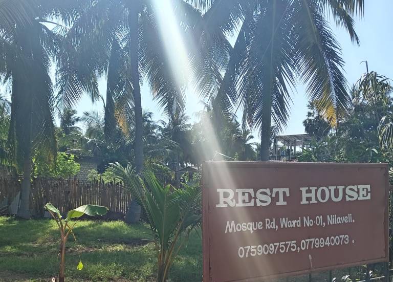 Vacation home | Pets allowed in Nilaveli