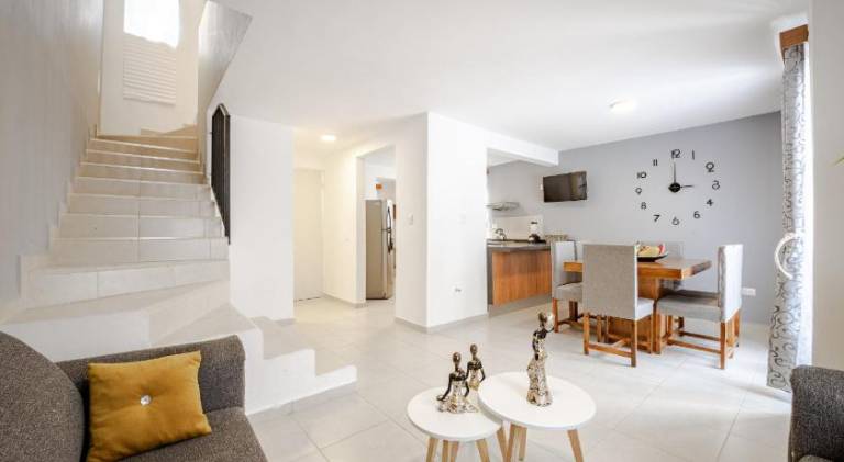 House with 3 rooms for 6 persons — photo 2