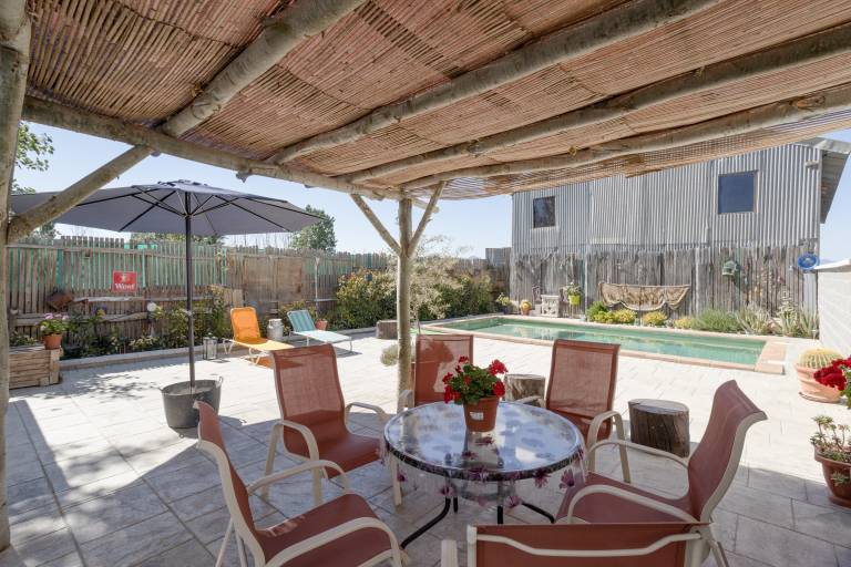 Vacation home with yard, grill & private pool | River view — photo 2