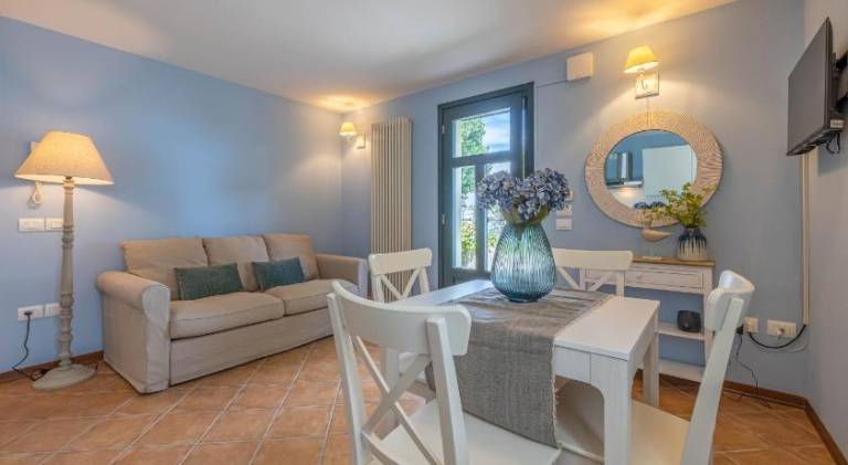 Holiday apartment with 1 room for 4 persons — photo 2