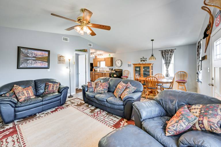 Kingman Vacation Rental w/ Private Yard & Fire Pit — photo 5
