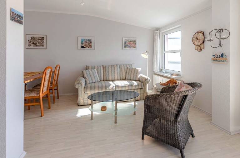 Apartment Waren