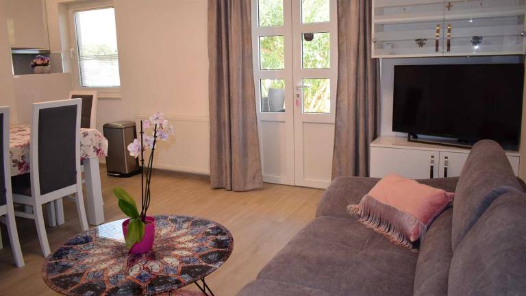 Children-friendly lovely rental apartment with grill, terrace & yard | Pets are welcome — photo 4