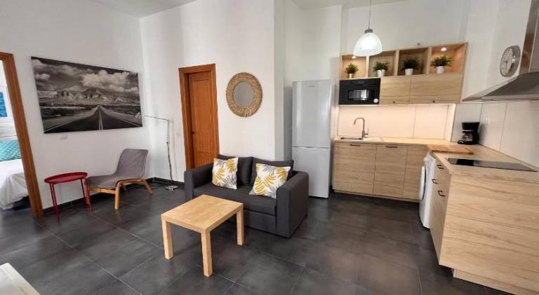Apartment | Near Alcazaba of Málaga | Pet-friendly — photo 3