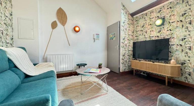 Apartment with 2 rooms for 6 persons — photo 4