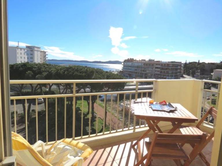 Rental apartment with pool — photo 3