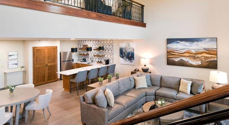 Clubhouse Hotel and Suites - Sioux Falls — photo 2