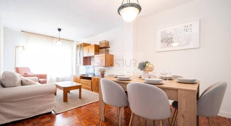 Rental apartment with 2 rooms for 6 persons in Gijon
