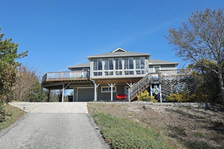 Vacation home with grill — photo 2