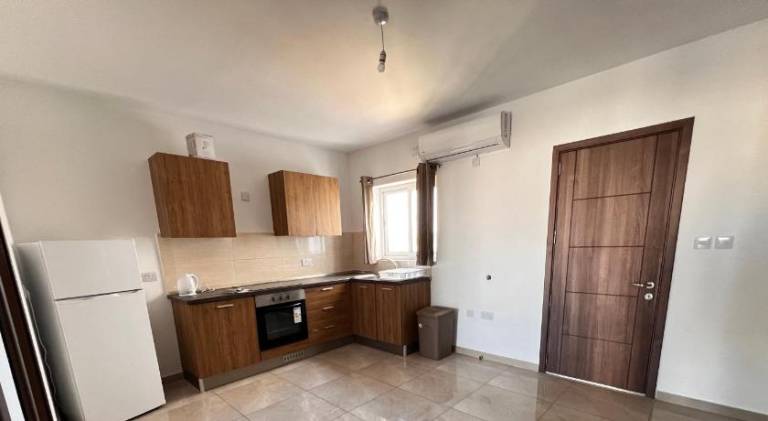 Bed & Breakfast  Buġibba