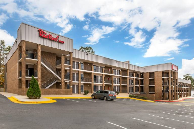 Red Roof Inn Raleigh Northeast - Downtown in Raleigh, NC