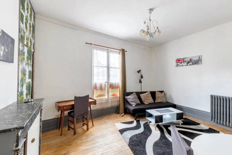 Apartment  Sens
