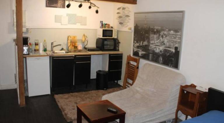 Apartment with 1 room for 3 persons in Vanves