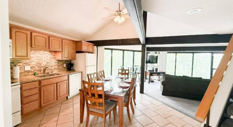 House with pool | Perfect for remote work — photo 2