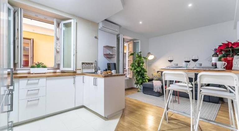 Premium Executive Residence - Mitjana Malaga Center in Málaga