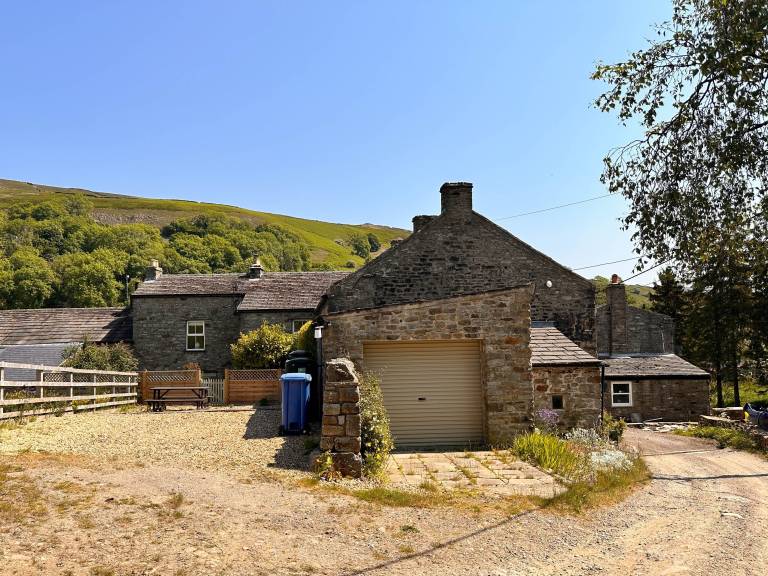 Cottage  Langthwaite