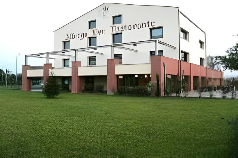 Hotel Real Fini Baia Del Re in Modena