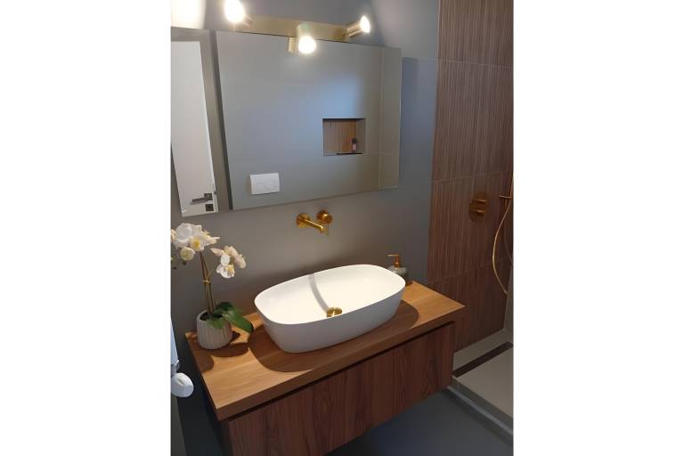 Anifo Apartment with Sea View, Wi-Fi, and Air Conditioning — photo 4