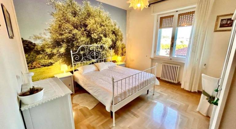 Apartment with 3 rooms for 6 persons in Camerano
