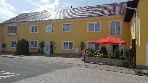 Bed & Breakfast Wiener Neustadt