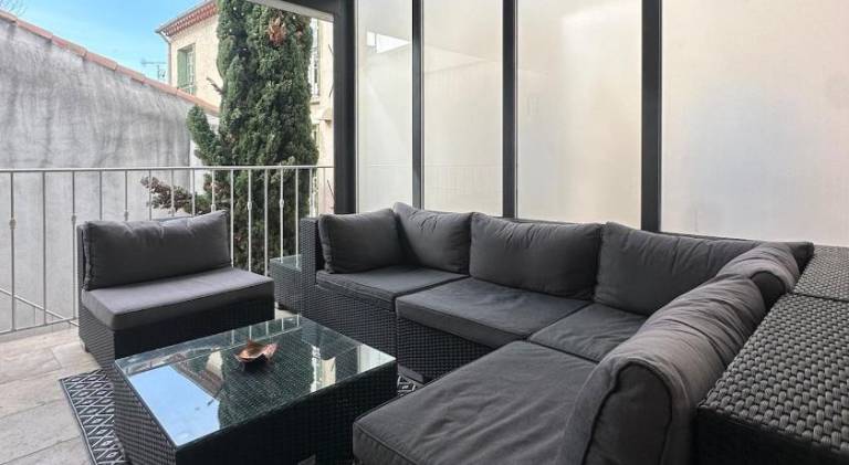 Spacieux T3 avec terrasse en plein centre-ville in St.-Rémy-de-Provence