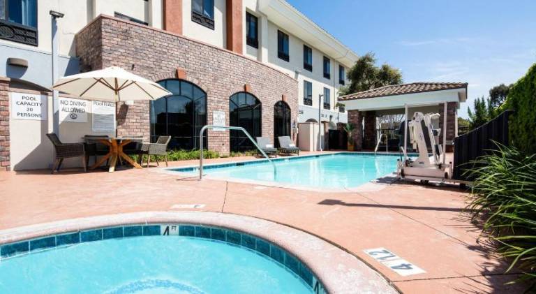 Holiday Inn Express Hotel & Suites Atascadero By IHG — photo 2