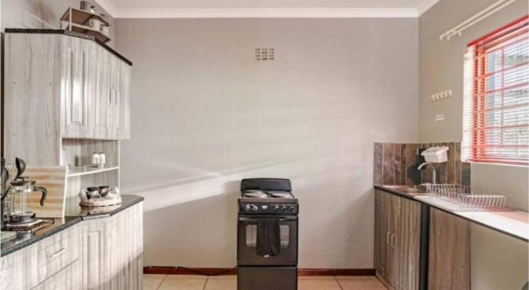 Holiday apartment with 1 room for 4 persons — photo 5