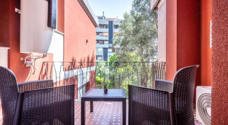 Hesa House — photo 2