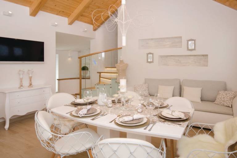 Child-friendly house with jacuzzi, BBQ & pool | Dogs allowed in Okrug
