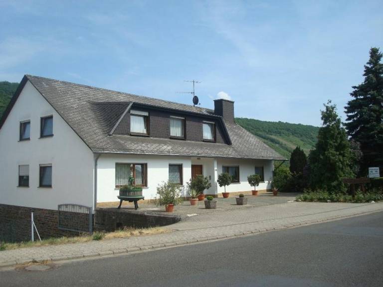 Ferienwohnung Pünderich