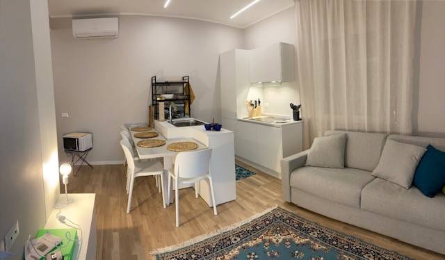 Rental apartment with patio — photo 2