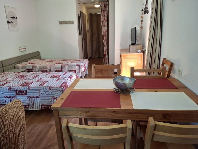 Studio with 1 room for 4 persons — photo 2