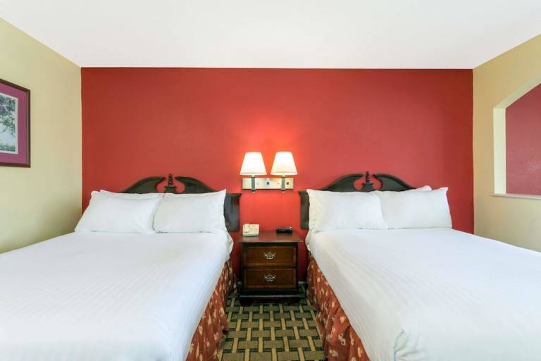 Motel  Sumter