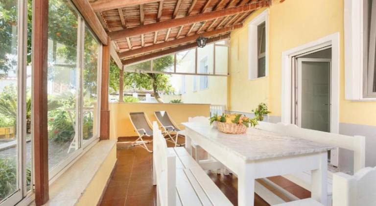 Ciraccio Apartments — photo 4