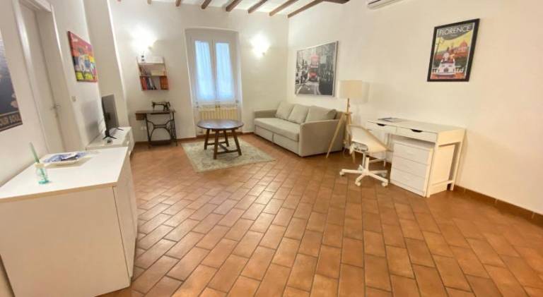 Holiday apartment with 1 room for 4 persons in Prato