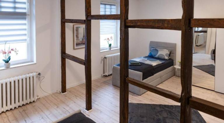 Pension Zimmer - Gemeinschaftskuche und Badezimmer — photo 2