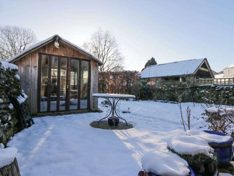 Cottage Shap