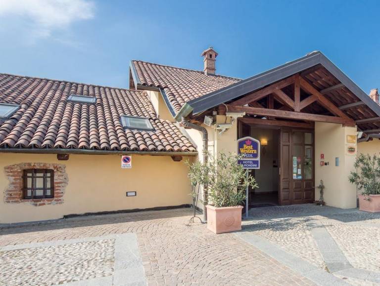 Best Western Plus Hotel Le Rondini in San Francesco al Campo