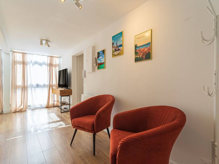 Lovely holiday apartment with pool | Close to the beach | Dogs allowed — photo 2
