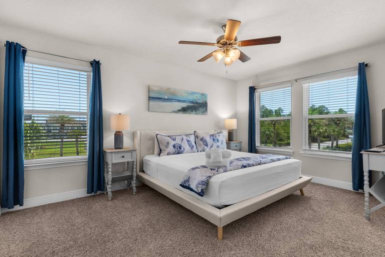 Family-friendly vacation home with barbeque & pool | Lake view | Pets are welcome — photo 3