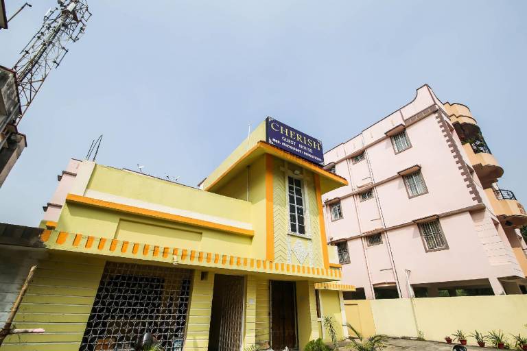 SPOT ON Cherish Guest House in Ranchi